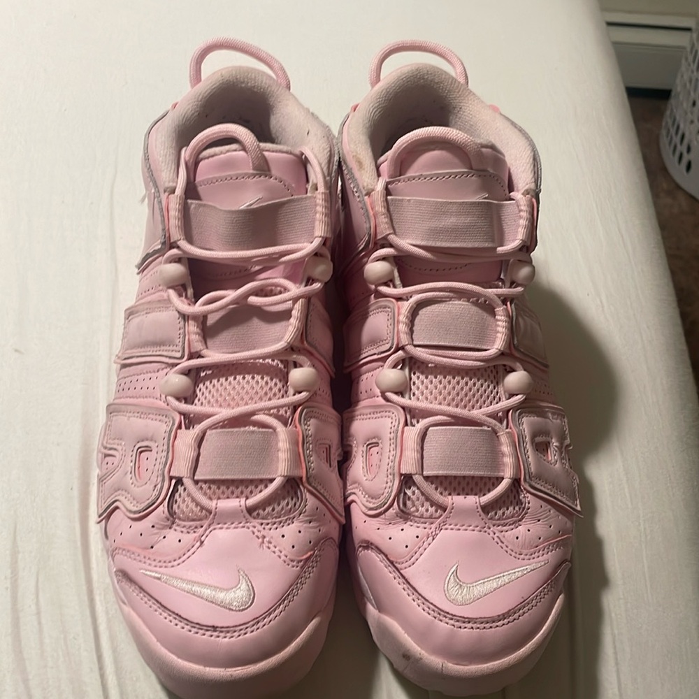 Nike Uptempo